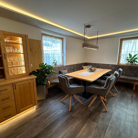Haus Pregenzer Apartment Фис Екстериор снимка