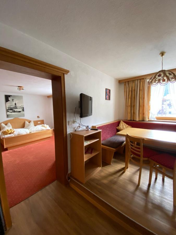 Haus Pregenzer Apartment Фис Екстериор снимка