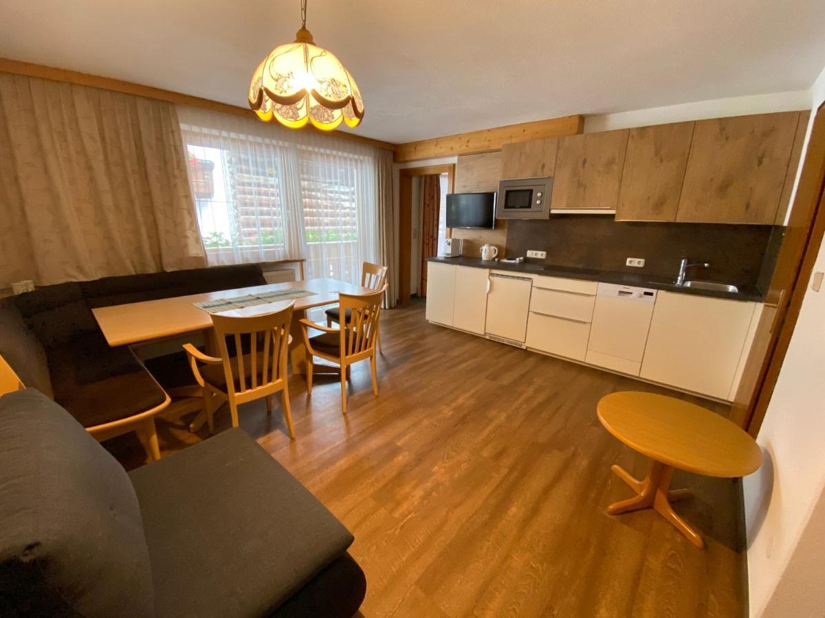 Haus Pregenzer Apartment Фис Екстериор снимка